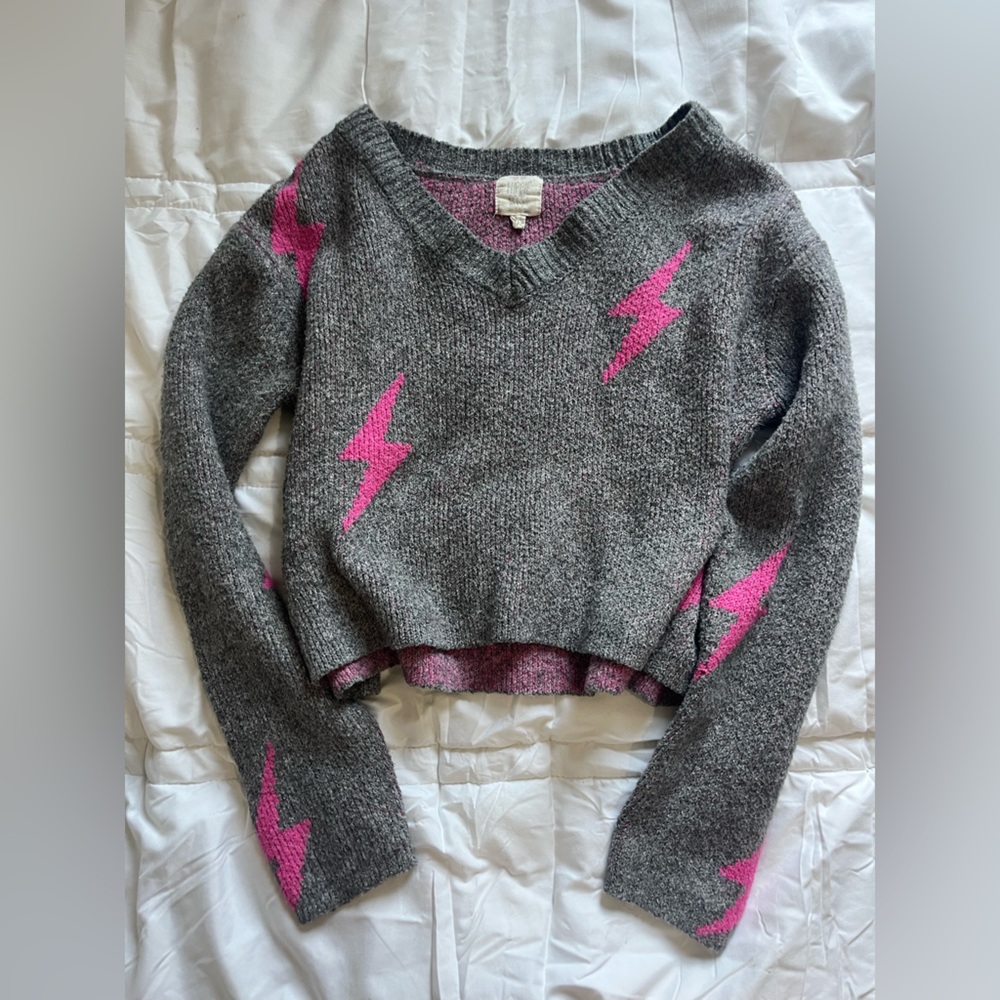 Hippie Rose Gray V-Neck Sweater with Pink Accents